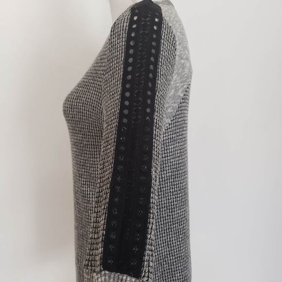 Soft Surroundings Women SIZE PM PETITE Gray Black Knit Long Sleeve Casual Top - Picture 5 of 12